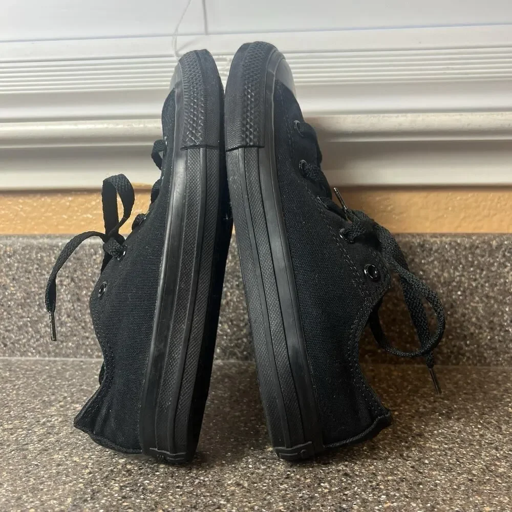 Converse All Star Kids Youth Sz 2 All Black Canvas Sneaker Lace Up Low Top Shoes